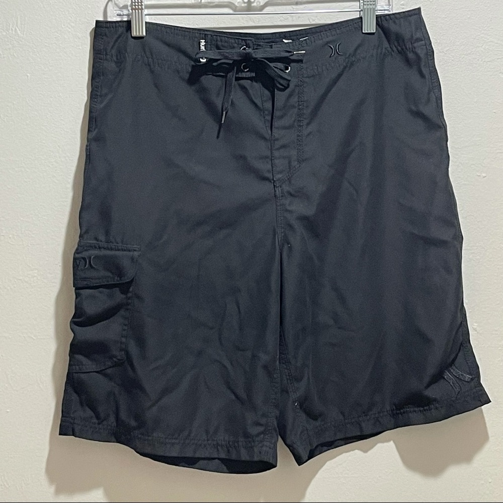 HURLEY Men's Black Board Shorts Swimsuit Cargo Pocket 10” Inseam